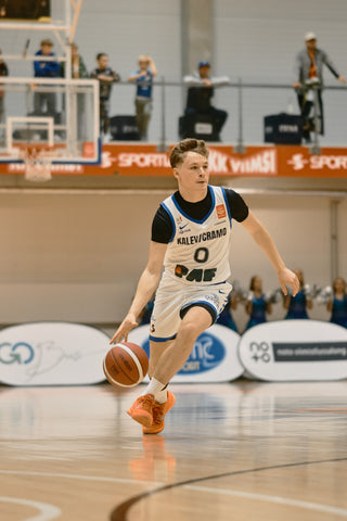 Kalev/Cramo valge 25/26 mängusärk - ADULT - NIME ja NUMBRIGA